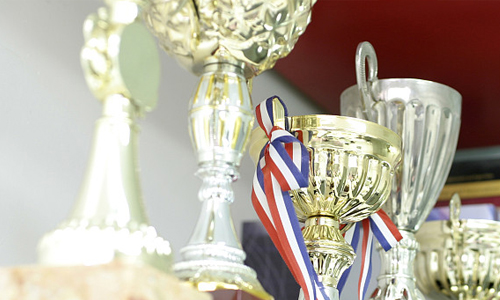 ��˾����